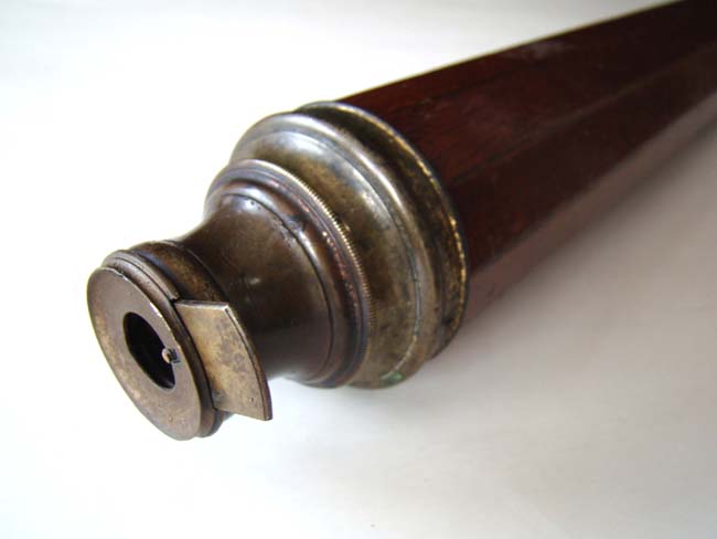 A RARE 18th century English ten sided single-draw Telescope by John Gilbert circa 1770 — image 3